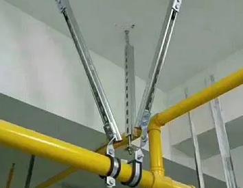 闸阀支撑架的质量要求。价格决定了涿鹿抗震支撑框架的质量。